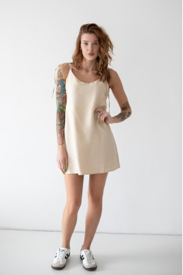 Сукня жіноча